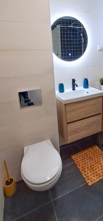 Stylish One Bedroom Apartment 波德戈里察 外观 照片