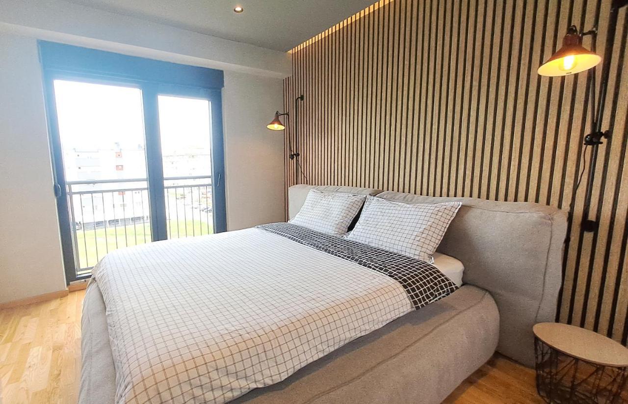 Stylish One Bedroom Apartment 波德戈里察 外观 照片
